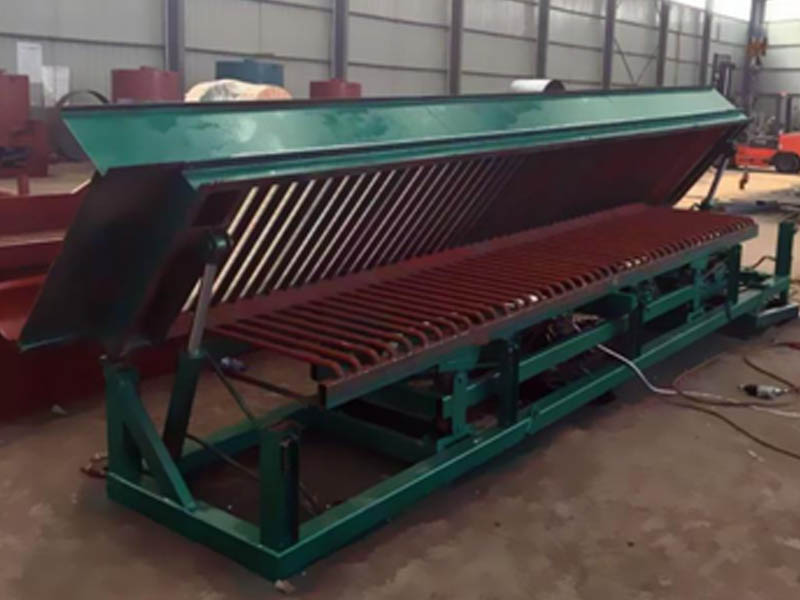 鼓動溜槽 鼓動溜槽